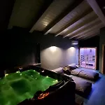 Lovely In With Sauna Dom wakacyjny *