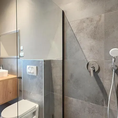 Semesterbostad Lovely In With Sauna Rovinjsko Selo