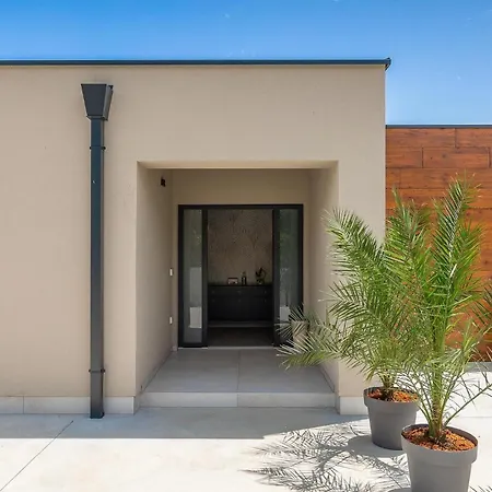 Prázdninový dům Beautiful In With Sauna