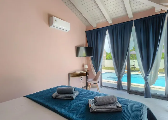 Beautiful In With Sauna Rovinjsko Selo