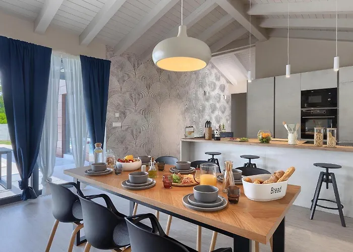 Beautiful In With Sauna *