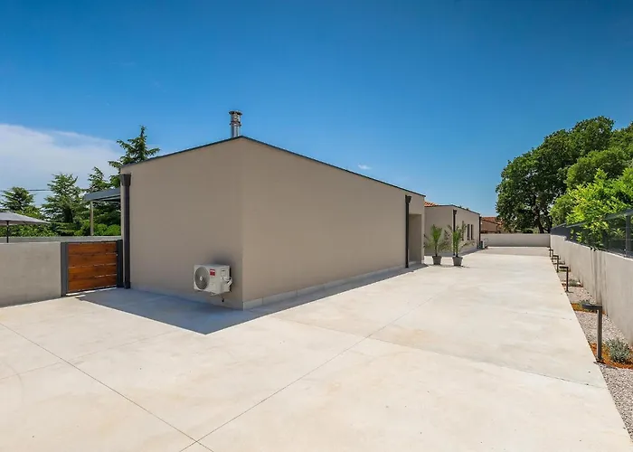 Beautiful In With Sauna *